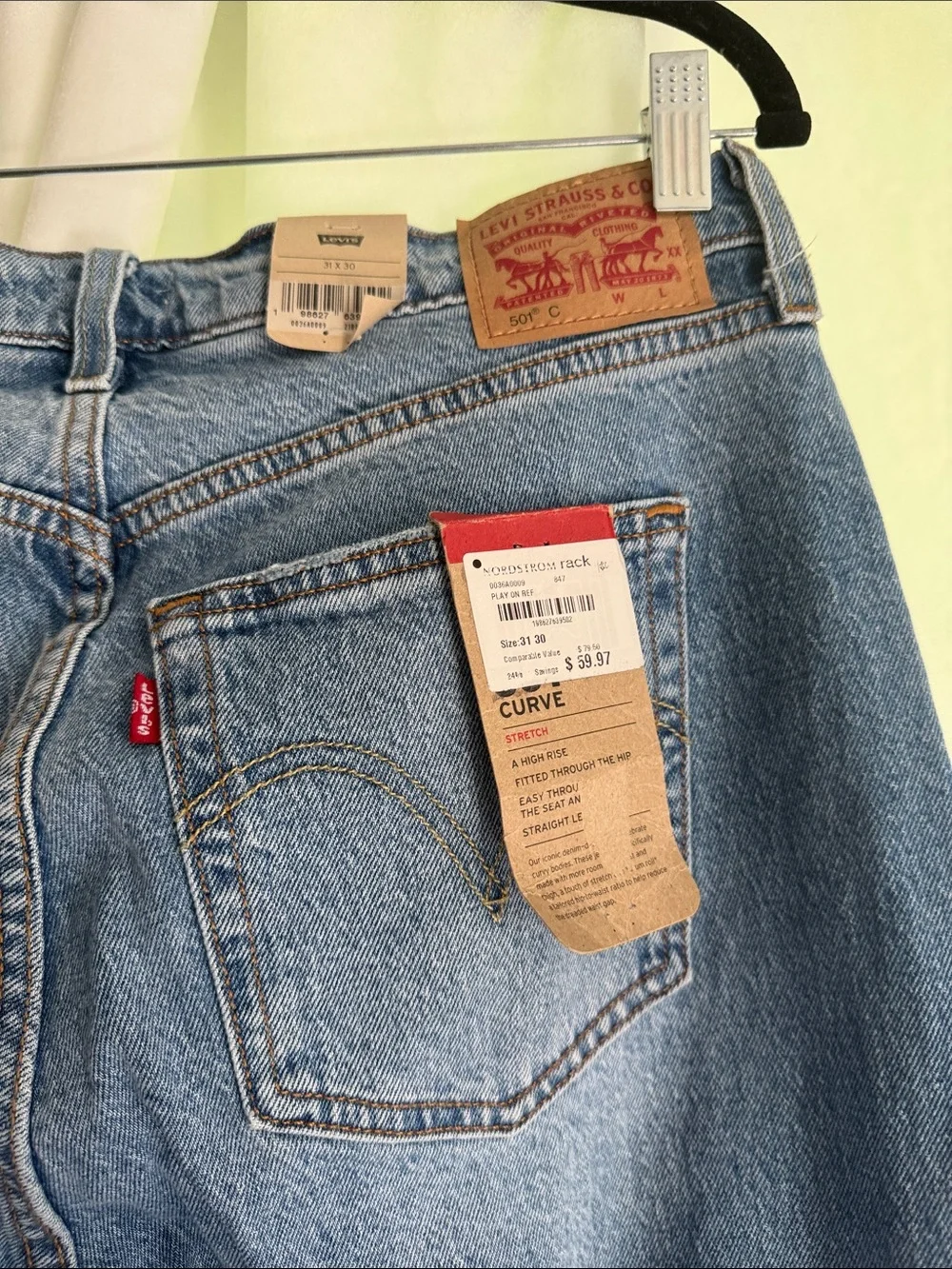 Levi’s 501 Curve Light Blue Straight-Leg Jeans - Picture 9 of 9